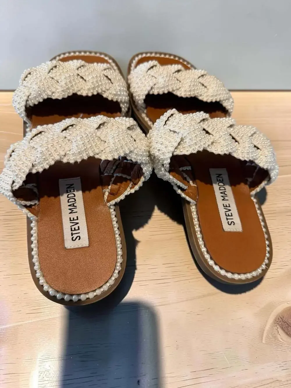 Steve Madden Newbie Braided Pearl Sandals Size 6.5